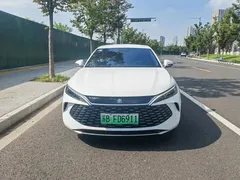 2024 BYD Qin L PHEV 80km Exceed, белый — фото 2