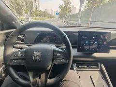 2024 BYD Qin L PHEV 80km Exceed, белый — фото 11