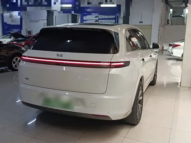 2023 Li Auto L7