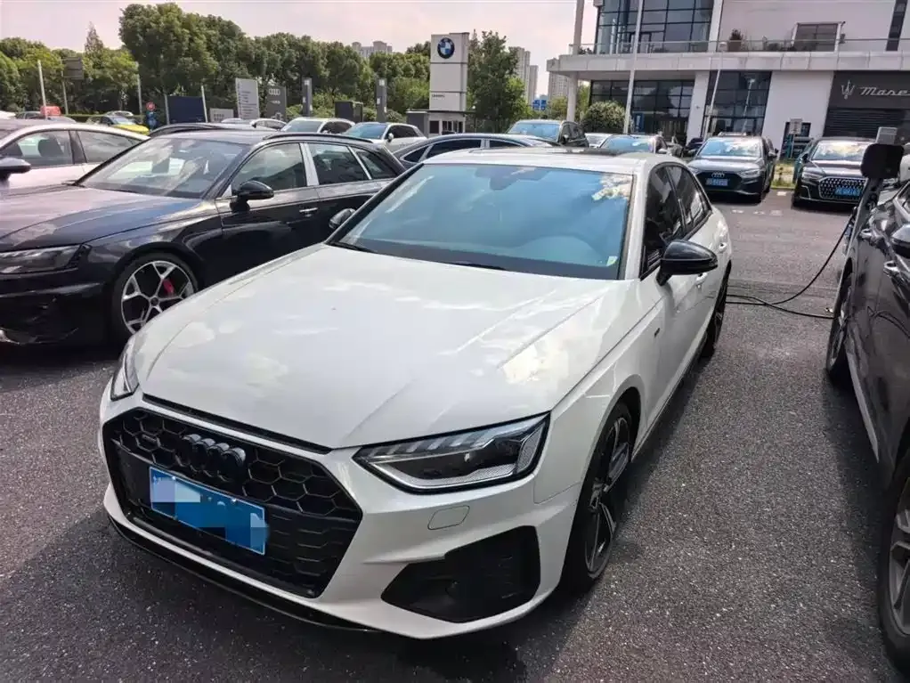 2023 Audi A4L 45 TFSI quattro Sport
