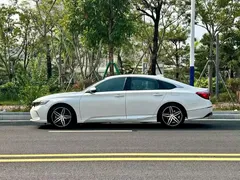 2022 Honda Inspire 2.0L Hybrid, белый — фото 3
