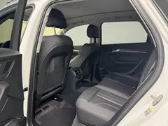 2021 Audi Q5L 45 TFSI Luxury Dynamic, белый — фото 16