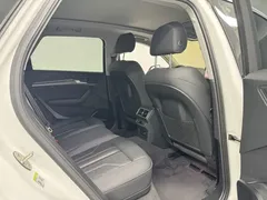 2021 Audi Q5L 45 TFSI Luxury Dynamic, белый — фото 17