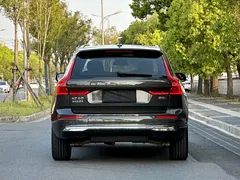 2022 Volvo XC60 4WD Zhiyi Luxury — фото 4