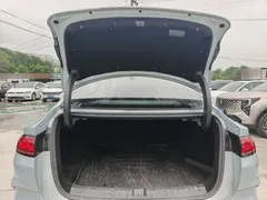 2024 BYD Qin L PHEV 80km Exceed, синий — фото 19