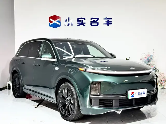 2023 Li Auto L8