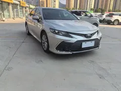 2021 Toyota Camry 2.0G Luxury — фото 3