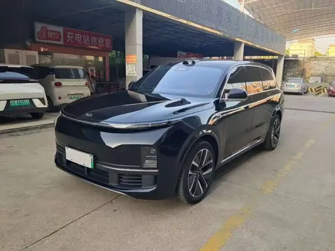 2022 Li Auto L9 Max