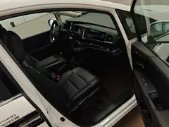 2019 Honda Elysion 2.0L Hybrid, белый — фото 8
