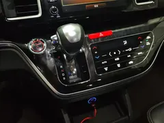 2019 Honda Elysion 2.0L Hybrid, белый — фото 16