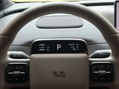 2025 Li Auto i6 2WD Standard — фото 3