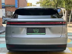 2025 Li Auto i6 2WD Standard — фото 14