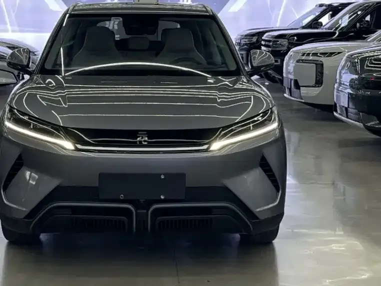 2025 BYD Yuan UP Smart Driving 401km