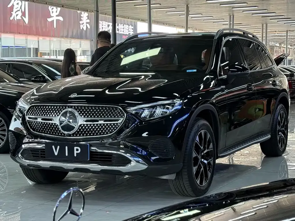 2023 Mercedes-Benz GLC 260 L 4MATIC Dynamic 5-Seat
