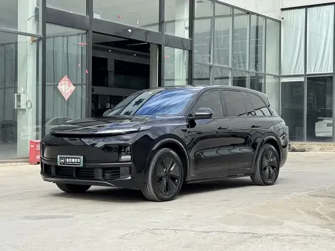 2024 Li Auto L8