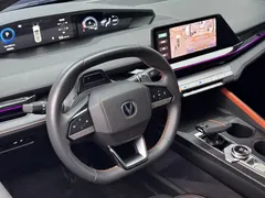 2022 Changan UNI-V 1.5T Premium, чёрный — фото 17