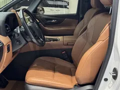2024 Toyota Alphard 2.5L Hybrid Premium, белый — фото 12