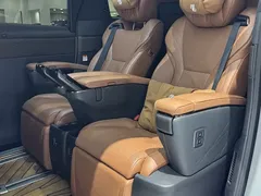 2024 Toyota Alphard 2.5L Hybrid Premium, белый — фото 13