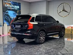 2022 Volvo XC90 7-seat, чёрный — фото 7