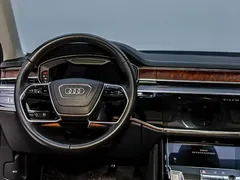 2023 Audi A8L 50 TFSI quattro Premium, чёрный — фото 22