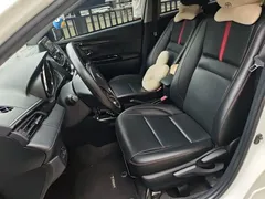 2022 Toyota Yaris L Zhixuan X 1.5L CVT Luxury Plus, белый — фото 16