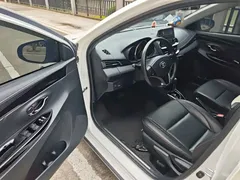 2022 Toyota Yaris L Zhixuan X 1.5L CVT Luxury Plus, белый — фото 17