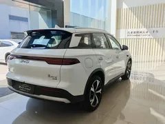 2025 BYD Song Pro 2nd Gen DM-i PHEV 115KM Smart Driving Excellence, белый — фото 7