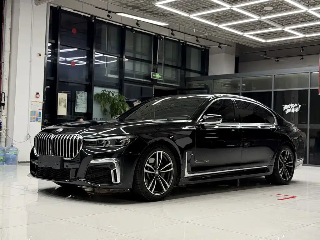 2021 BMW 7 Series 730Li M Sport Package