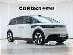 2025 Zeekr Mix Smart Driving, белый — фото 2