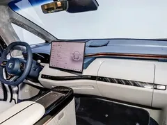 2025 Zeekr Mix Smart Driving, белый — фото 13