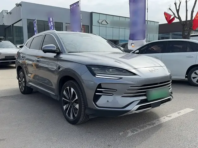 2025 BYD Song PLUS DM-i PHEV 112KM Smart Driving Premium
