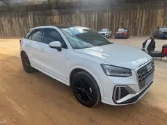 2022 Audi Q2L 35 TFSI Luxury Dynamic, белый — фото 2