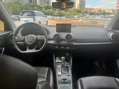2022 Audi Q2L 35 TFSI Luxury Dynamic, белый — фото 5