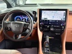 2024 Toyota Alphard Hybrid 2.5L Premium, чёрный — фото 16