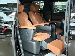 2024 Toyota Alphard Hybrid 2.5L Premium, чёрный — фото 17