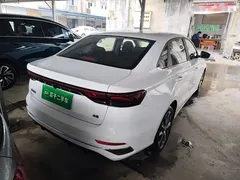 2022 Geely Emgrand 4th Gen 1.5L CVT Premium, белый — фото 7