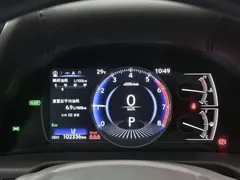 2020 Lexus ES 300h Premium, белый — фото 13