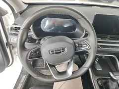 2022 Geely Emgrand 4th Gen 1.5L CVT Premium, белый — фото 11