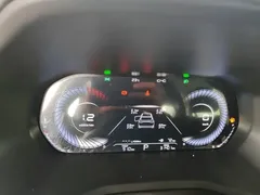 2022 Geely Emgrand 4th Gen 1.5L CVT Premium, белый — фото 12