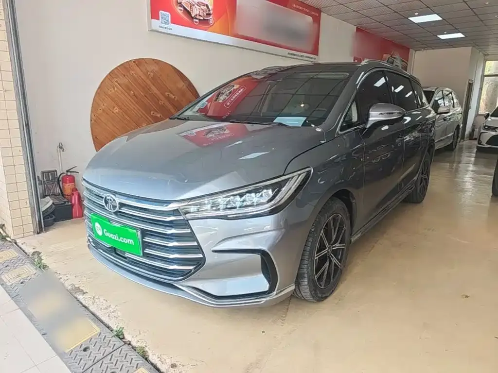 2022 BYD Song Max DM-i PHEV 105km Flagship