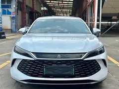 2025 BYD Qin L PHEV 80km Leading Smart Driving, белый — фото 1