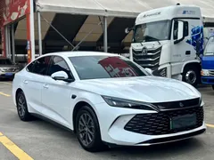 2025 BYD Qin L PHEV 80km Leading Smart Driving, белый — фото 3