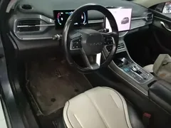 2024 BYD Destroyer 05 DM-i PHEV 55km Luxury — фото 9