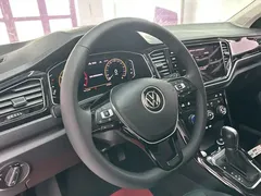 2021 Volkswagen T-Roc 280TSI DSG 2WD, белый — фото 11