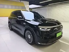 2025 Aito M8 EV Max+ 5-seat 4WD 192-beam LiDAR, чёрный — фото 4