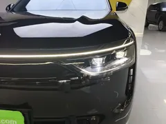 2025 Aito M8 EV Max+ 5-seat 4WD 192-beam LiDAR, чёрный — фото 24