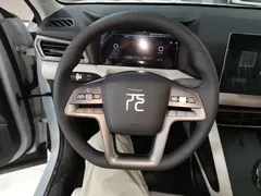 2025 BYD Yuan UP EV 301km Pilot — фото 11