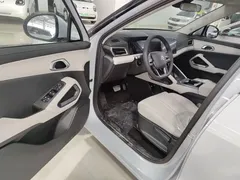 2025 BYD Yuan UP EV 301km Pilot — фото 16