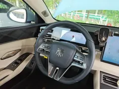 2024 BYD Qin L PHEV 80km Exceed — фото 11