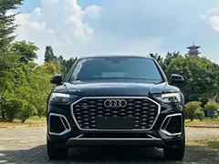 2021 Audi Q5L Sportback 40 TFSI Fashion, чёрный — фото 2